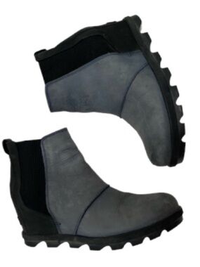 Sorel Suede Heel Booties Sz 8.5